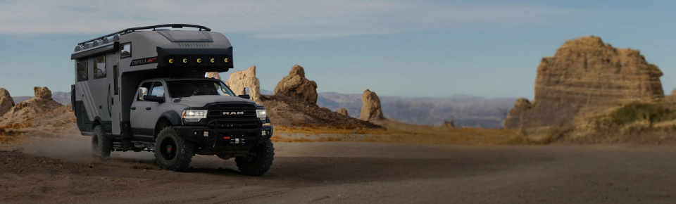 Storyteller GXV Hilt