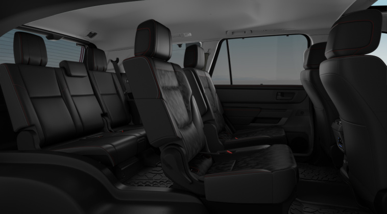 Toyota Sequoia - фото №7