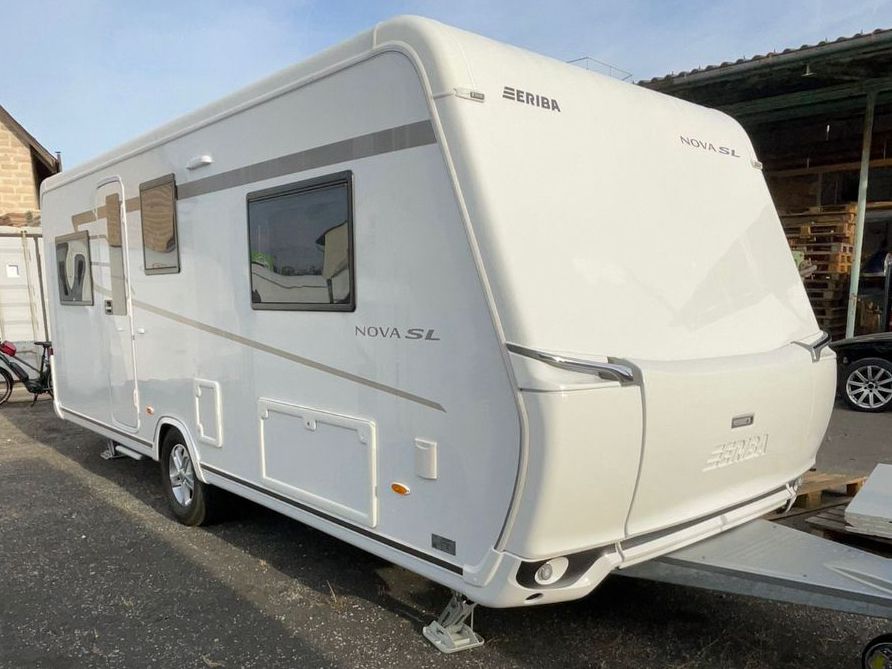 HYMER / ERIBA / HYMERCAR ERIBA NOVA 530 SL *Mover * 1 Hand