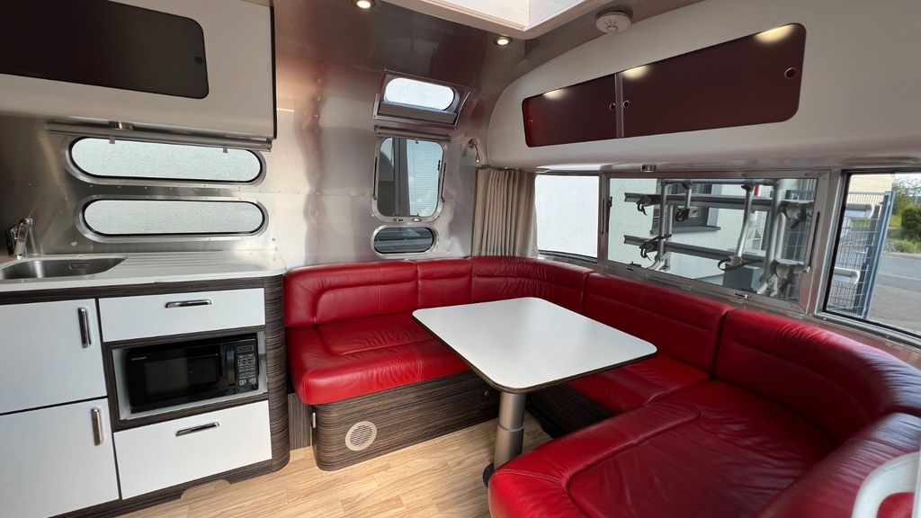 Airstream Airstream 684 - 1. Hand - Garantie