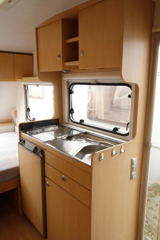 Delta FLEVO 390 TK mit Querbett/Etagenbett