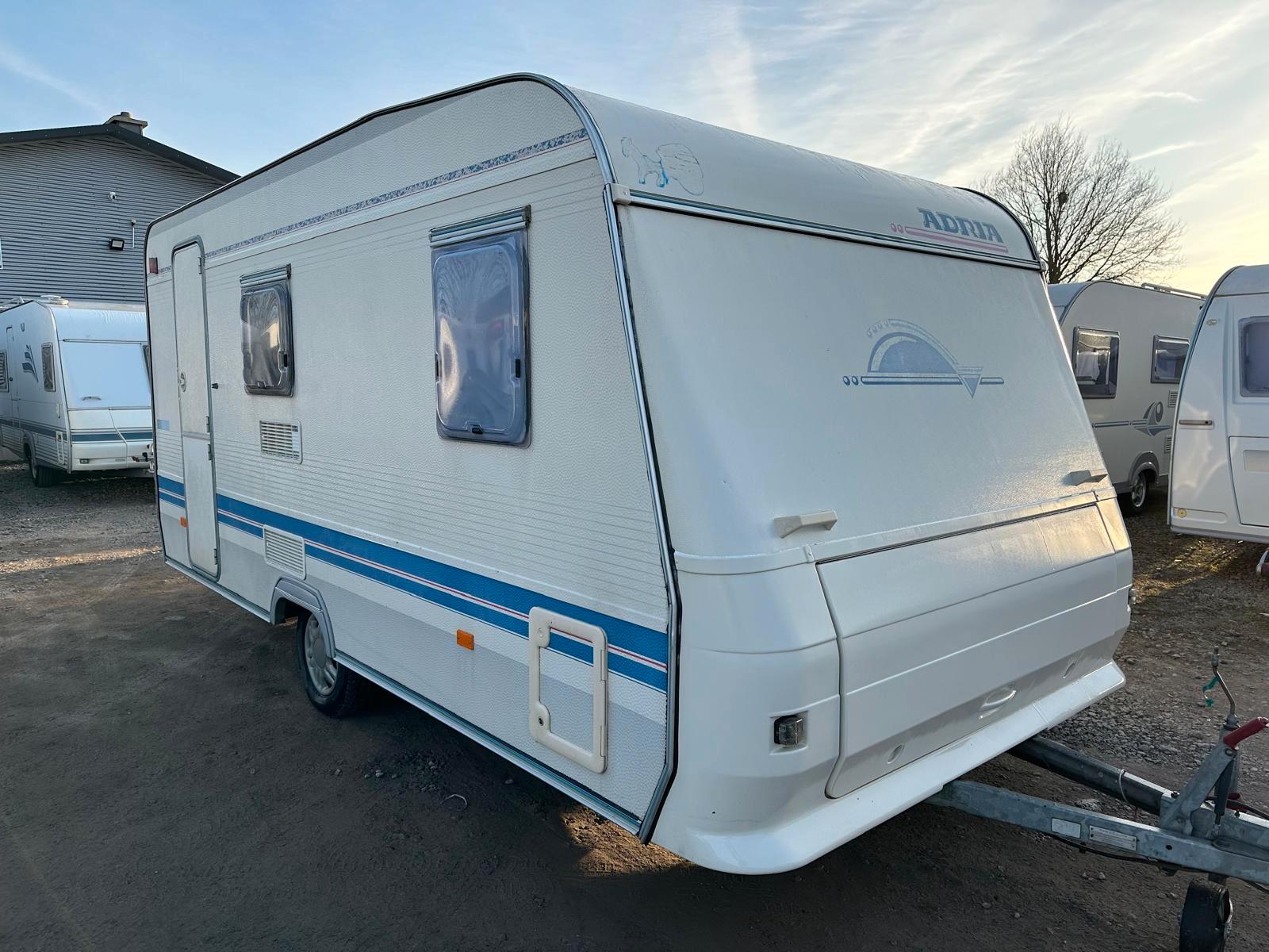 Adria 432 PX Unica A FESTBETT 1000 KGAdria 432 PX Unica A FESTBETT 1000 KG