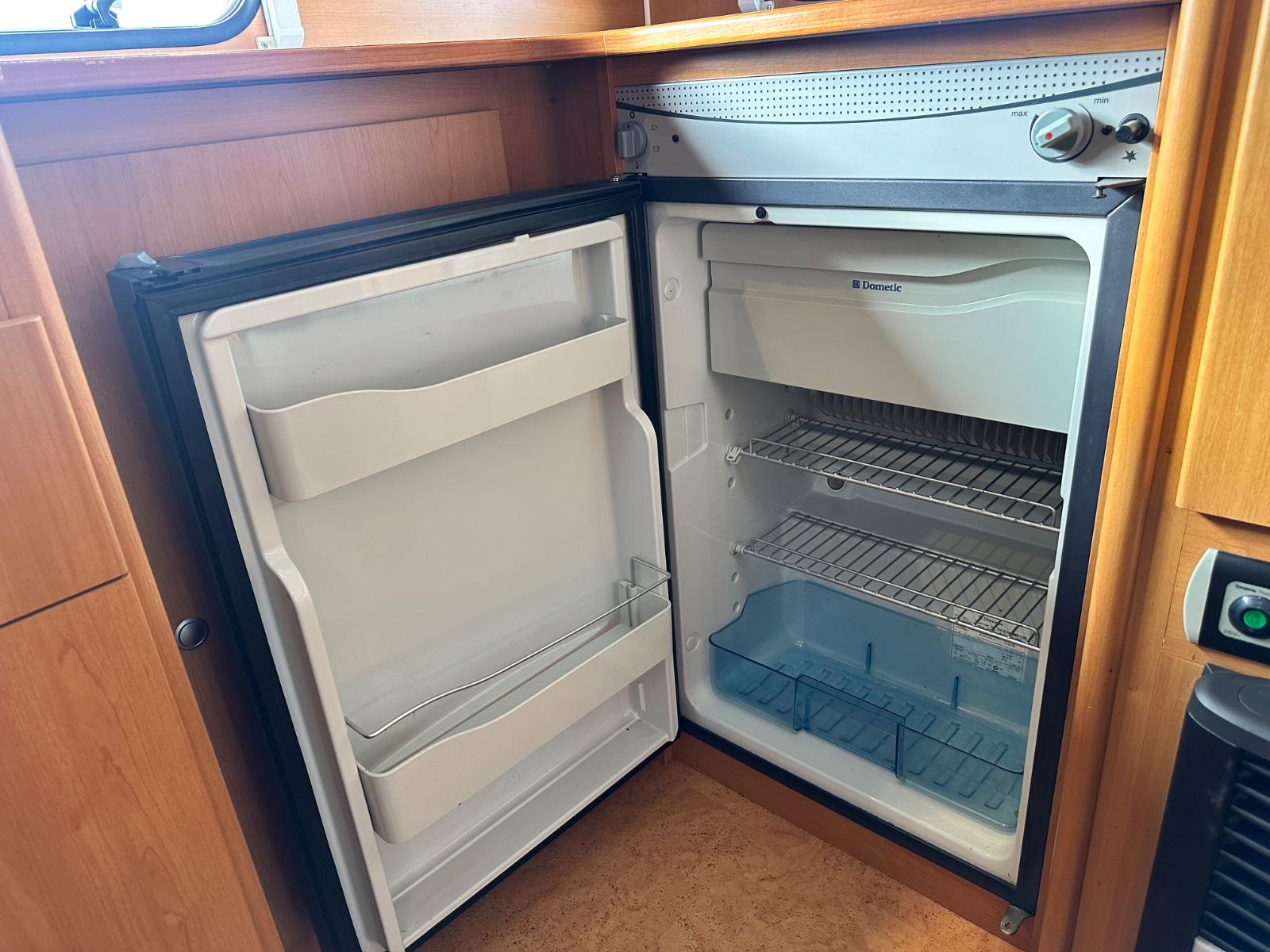 Dethleffs 450HK Lowlander  mit Mover und VorzeltDethleffs 450HK Lowlander  mit Mover und Vorzelt