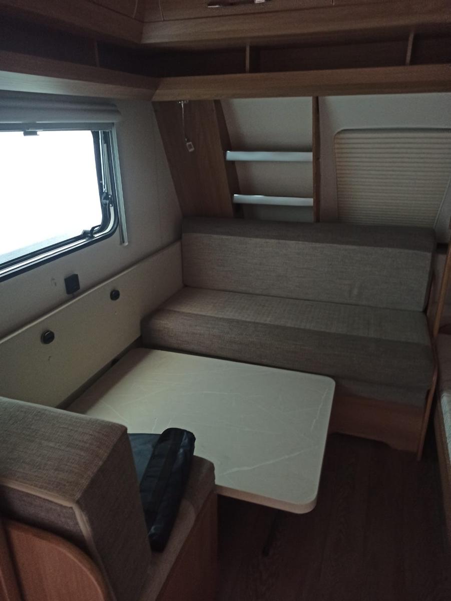 Hobby 515 UHK De LuxeHobby 515 UHK De Luxe