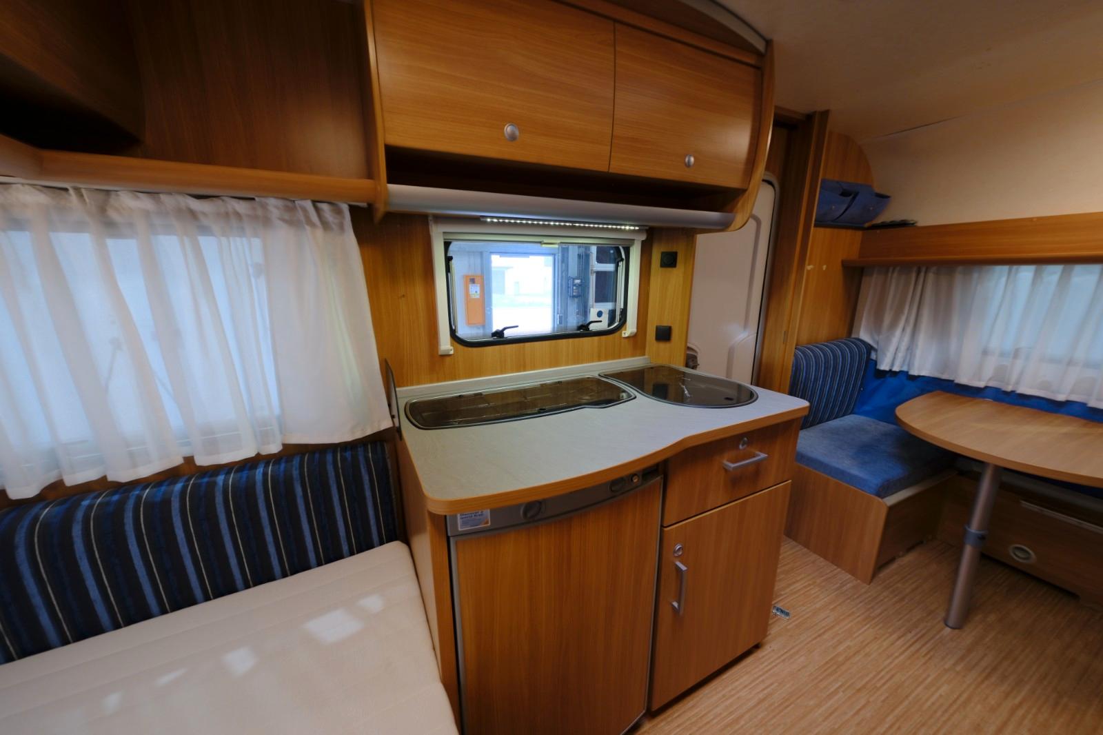 Knaus Sport 595 KWE / Festbett / MoverKnaus Sport 595 KWE / Festbett / Mover