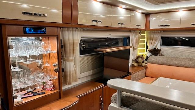 Phoenix MAXI Alkoven  8000 QRSLXPhoenix MAXI Alkoven  8000 QRSLX