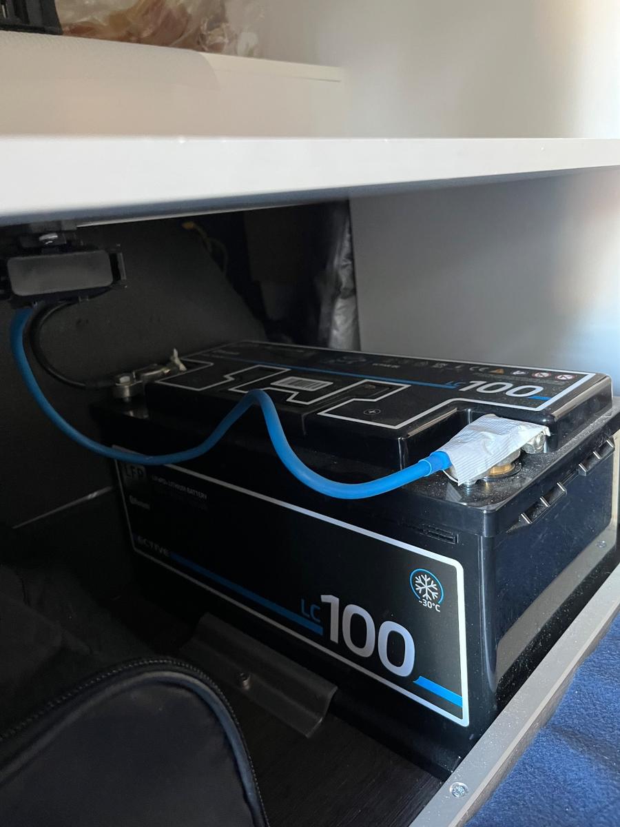 Knaus Boxstar Pro 600 Street, HubdachKnaus Boxstar Pro 600 Street, Hubdach