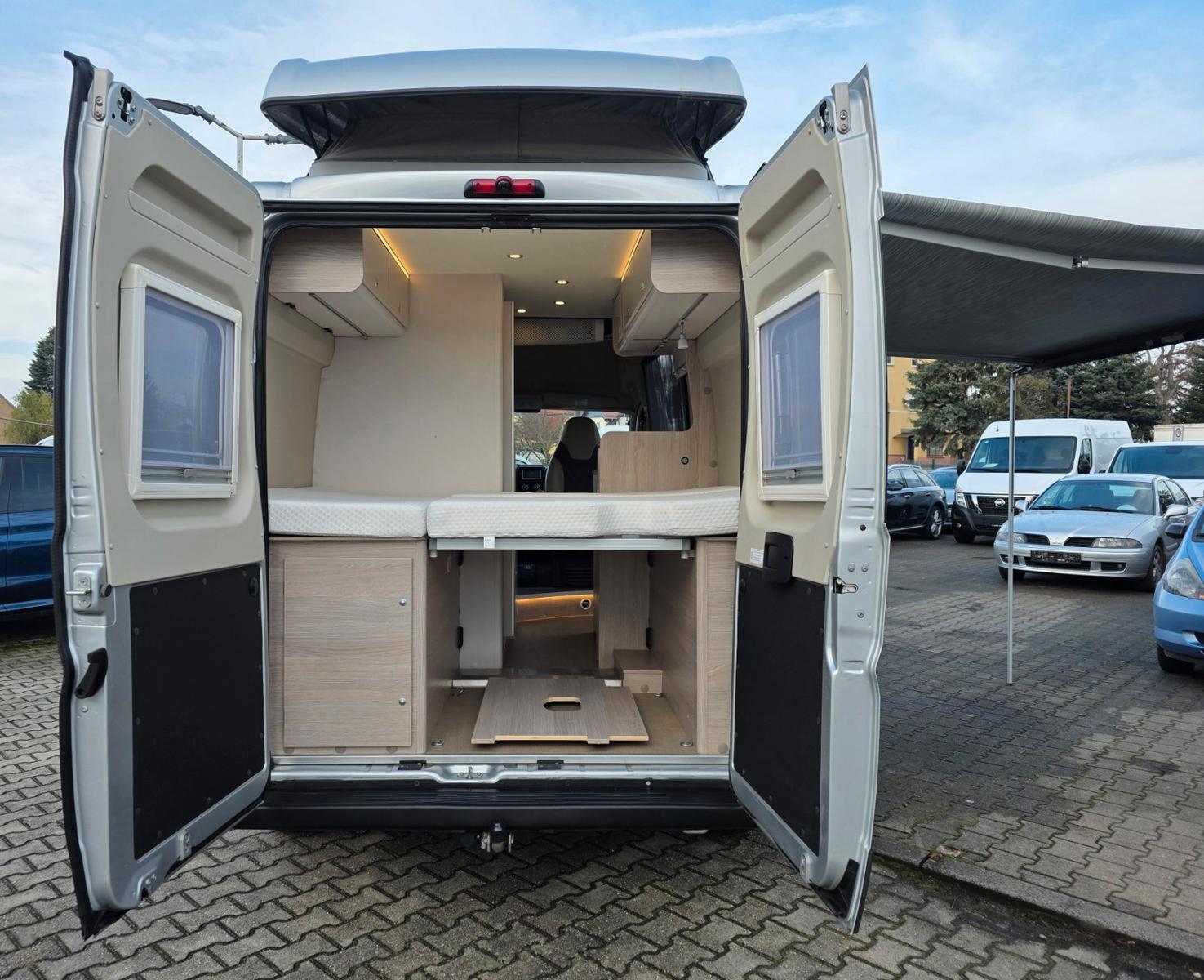 Bürstner Campeo ACTIVE 2.3 JTD,Automatik,Klima,KameraBürstner Campeo ACTIVE 2.3 JTD,Automatik,Klima,Kamera