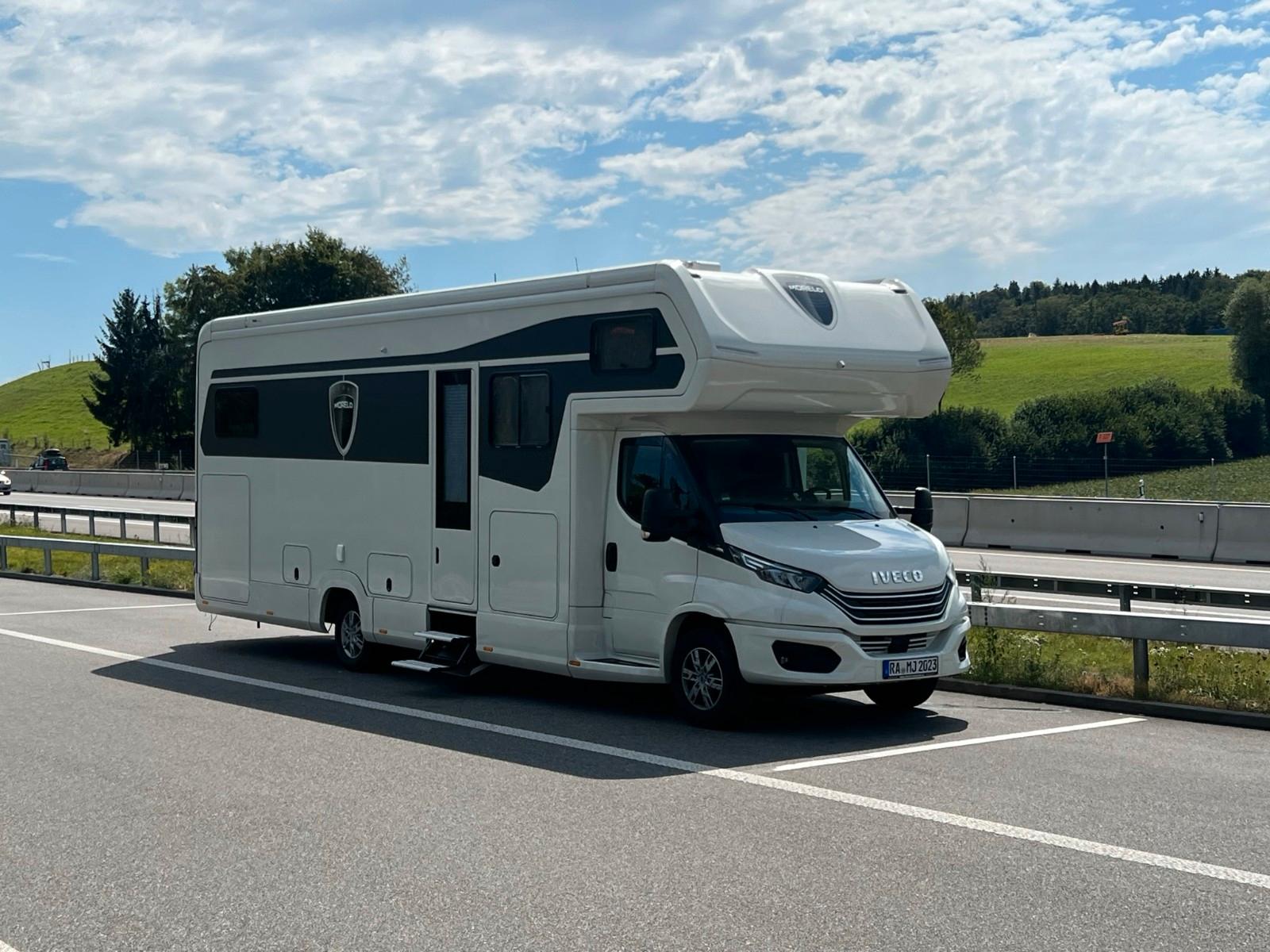 Morelo Palace Alkoven 94L Vollausstattung/viele ExtrasMorelo Palace Alkoven 94L Vollausstattung/viele Extras