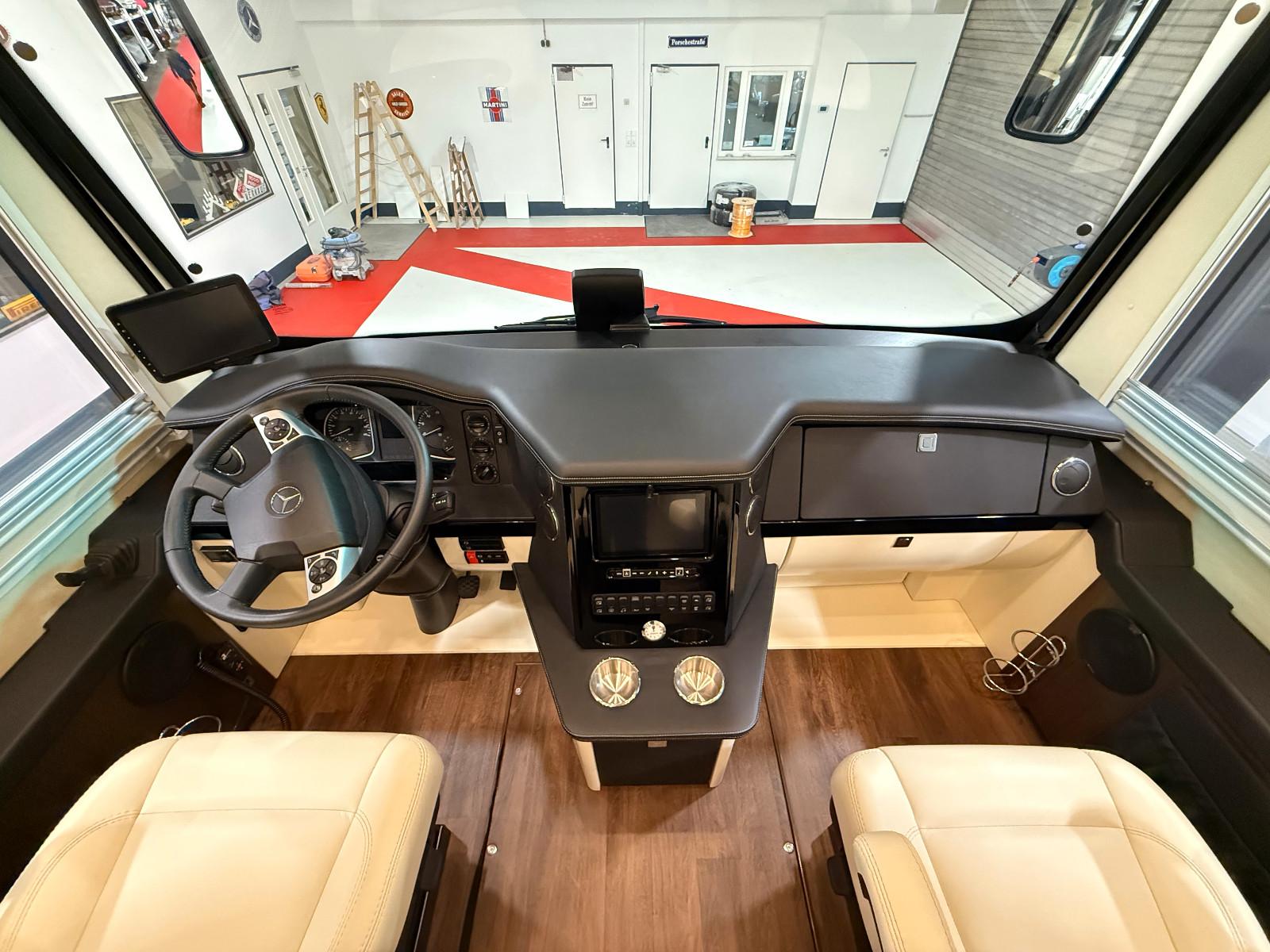 Morelo Palace Liner 95 GB XL Smart-Garage MEGA-ZustandMorelo Palace Liner 95 GB XL Smart-Garage MEGA-Zustand