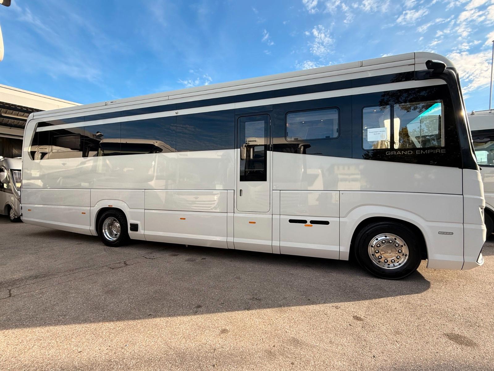 Morelo GRAND EMPIRE 110 GSO Neuwertig VOLL-AusstattungMorelo GRAND EMPIRE 110 GSO Neuwertig VOLL-Ausstattung