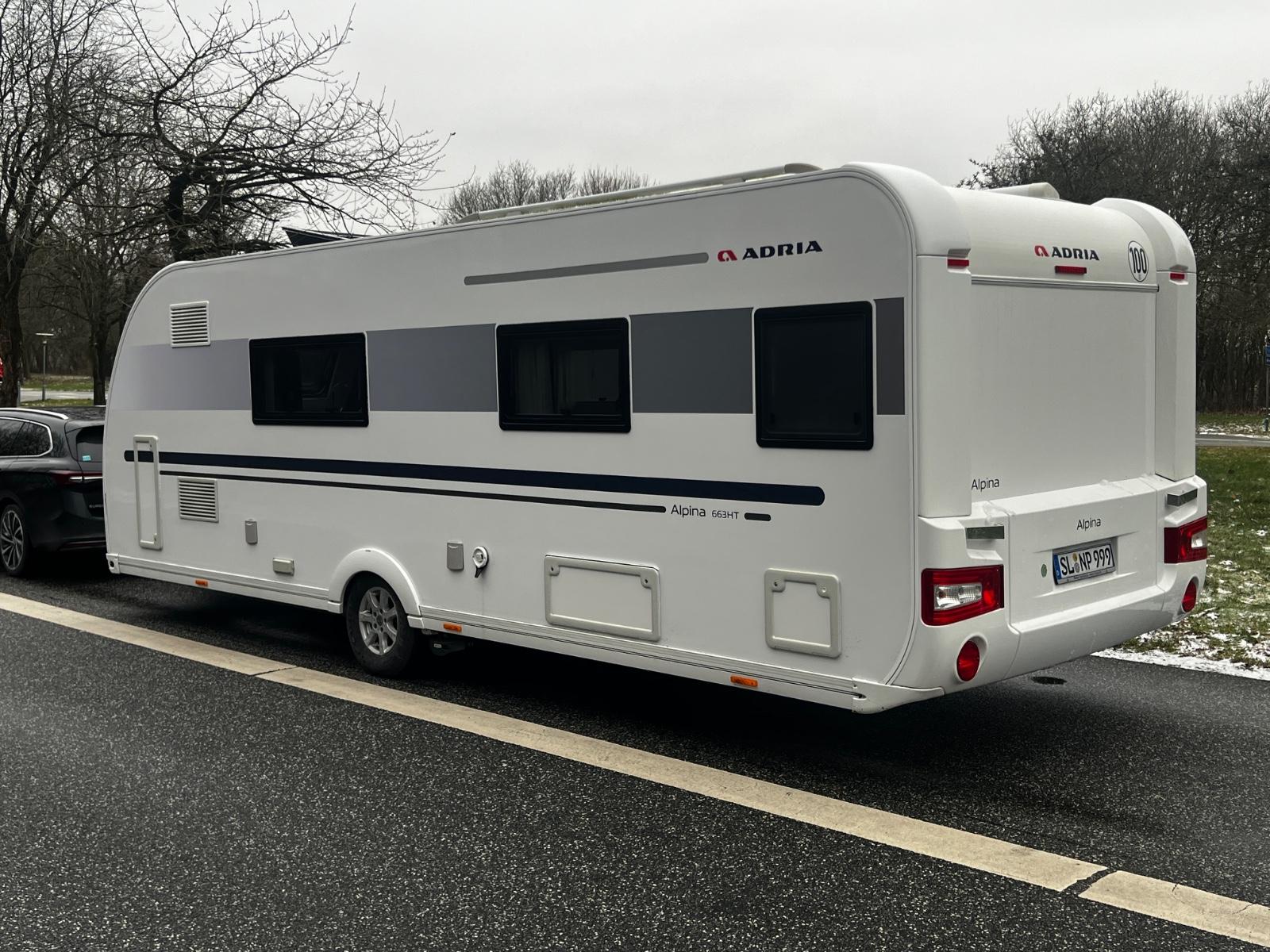 Adria 663 HTAdria 663 HT