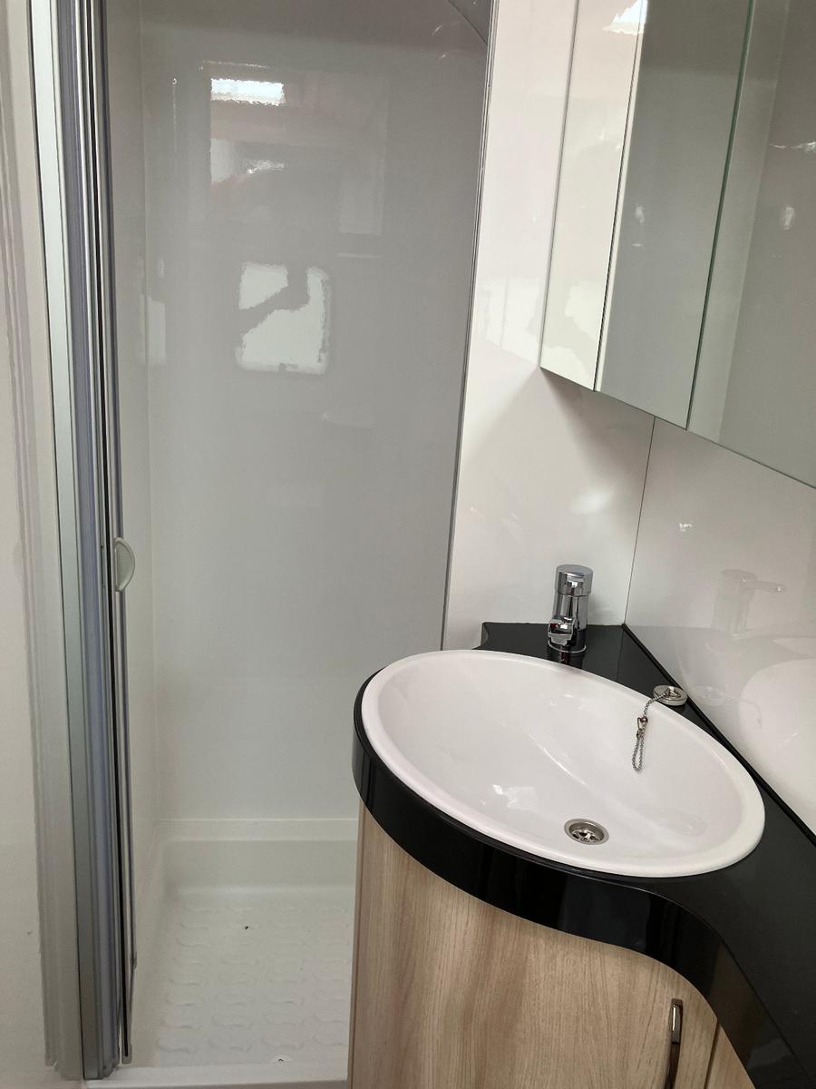 Hobby de luxe 495 WFB (Modell 2024)Hobby de luxe 495 WFB (Modell 2024)