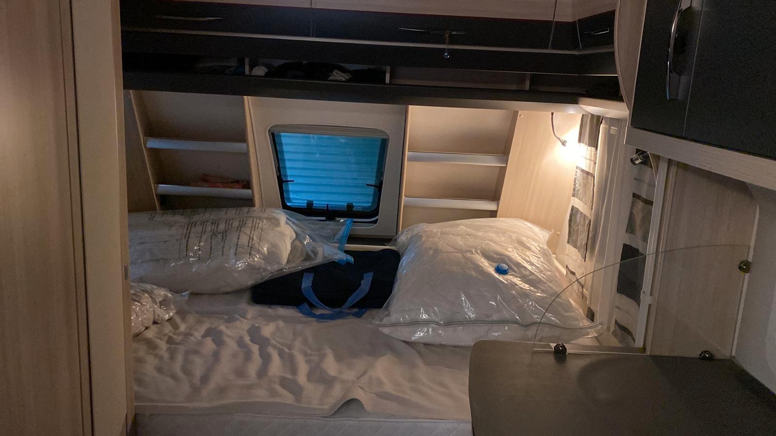 Hobby 440SF Deluxe Edition Hobby 440SF Deluxe Edition