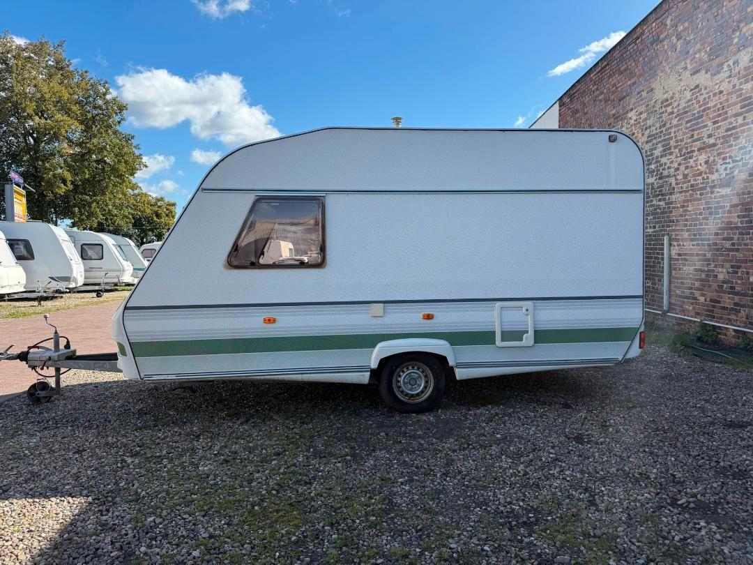 Delta 3900TK/Etagenbett/Tüv-Gas neu/Gut. ZustandDelta 3900TK/Etagenbett/Tüv-Gas neu/Gut. Zustand