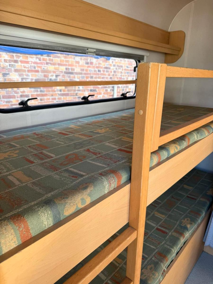 Delta 3900TK/Etagenbett/Tüv-Gas neu/Gut. ZustandDelta 3900TK/Etagenbett/Tüv-Gas neu/Gut. Zustand