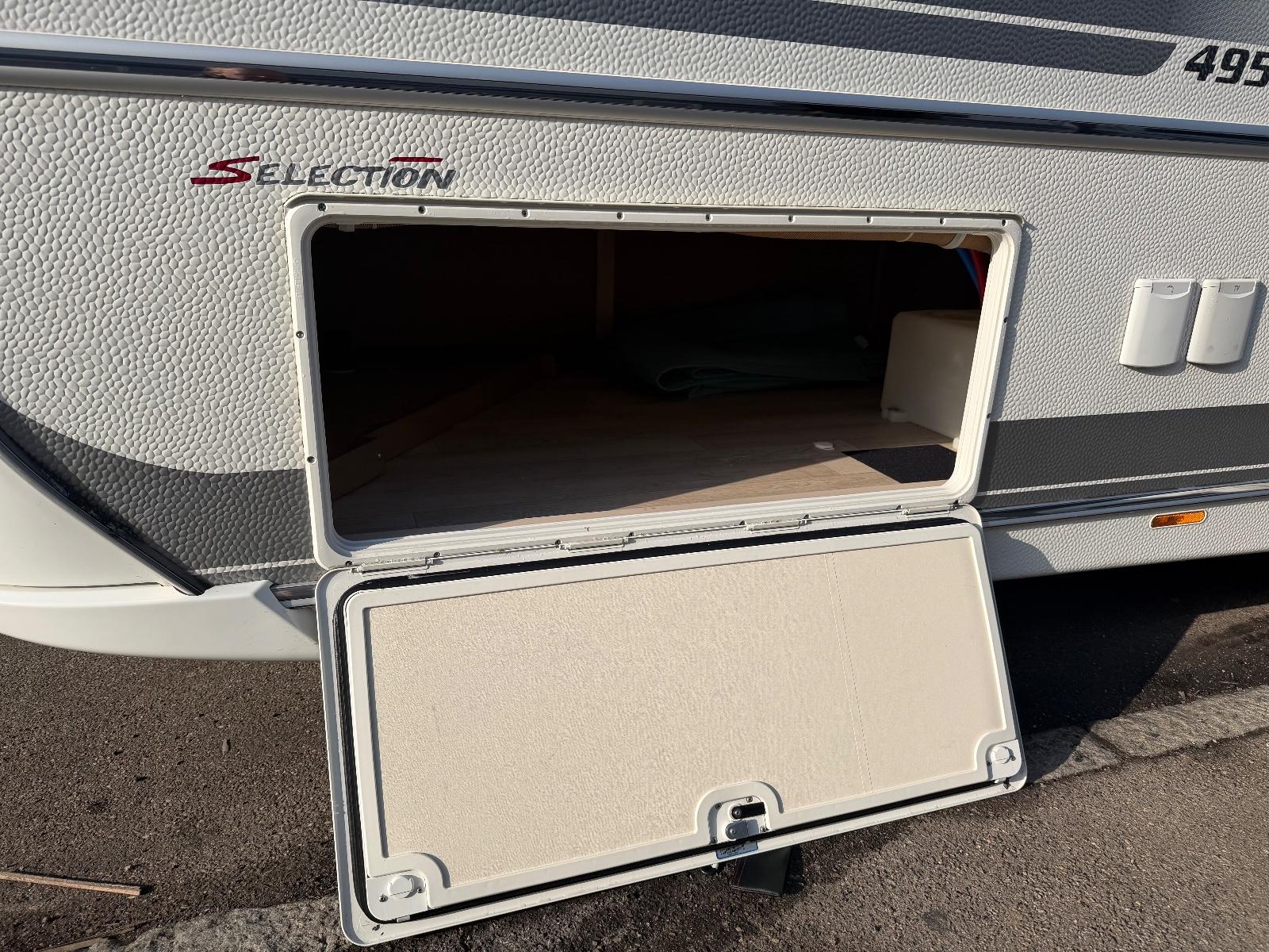 Fendt Bianco Sel. 495 SFE+MOVER+MARKISE+WIE NEU+1.HANDFendt Bianco Sel. 495 SFE+MOVER+MARKISE+WIE NEU+1.HAND