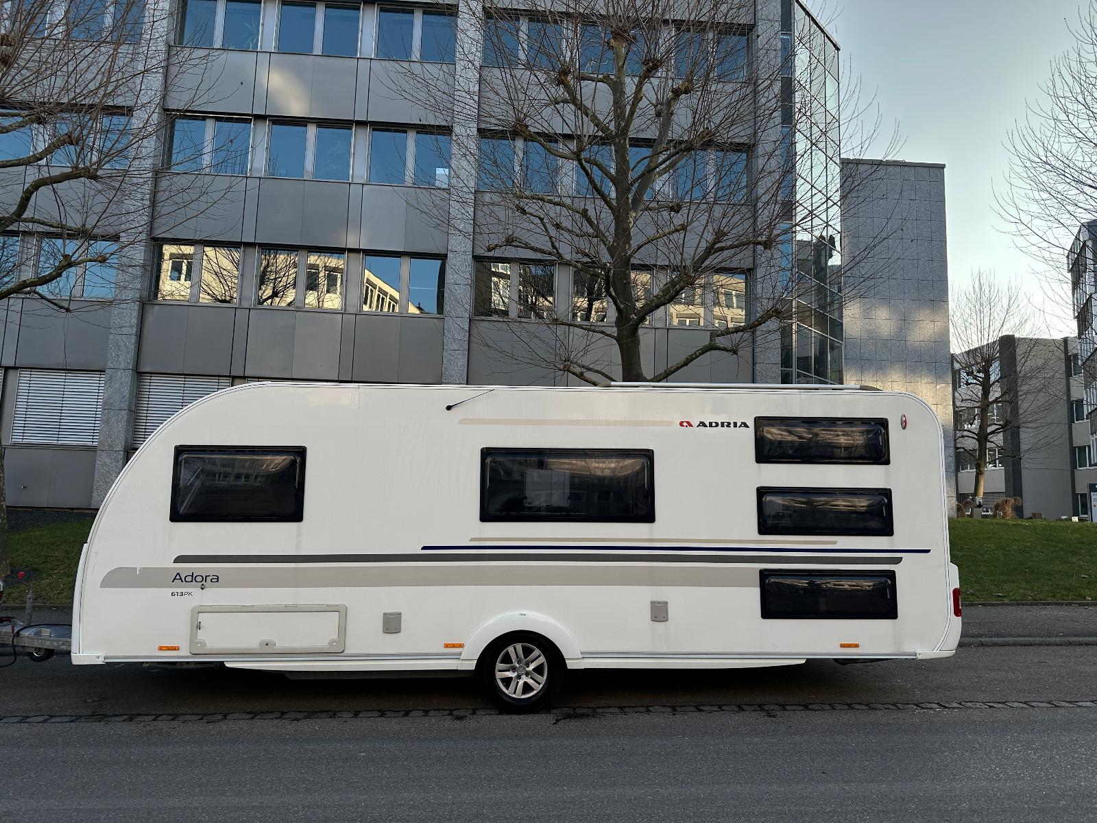 Adria 613 PK / Dusche / Kühlschrank / KochfeldAdria 613 PK / Dusche / Kühlschrank / Kochfeld