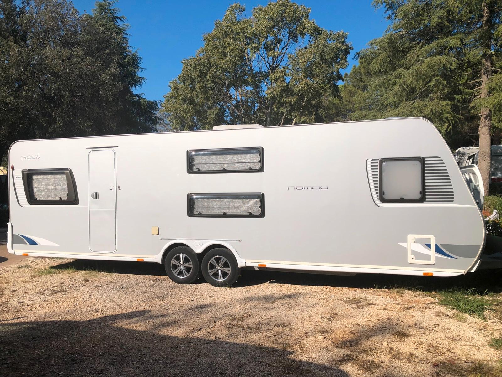 Dethleffs Nomad 730 SK (FKR) Klima, Dusche, RiesenvorzeltDethleffs Nomad 730 SK (FKR) Klima, Dusche, Riesenvorzelt