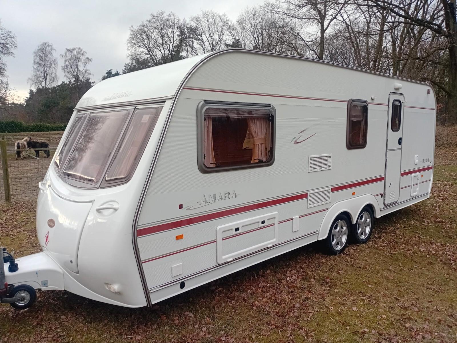 Coachmen mit Einzelbetten und HeckbadCoachmen mit Einzelbetten und Heckbad