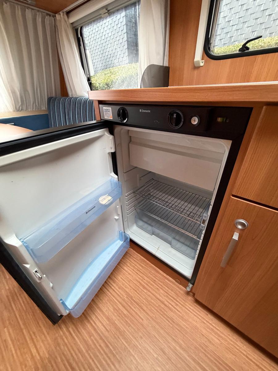 Knaus 400 LK Sport plus Brand VorzeltKnaus 400 LK Sport plus Brand Vorzelt