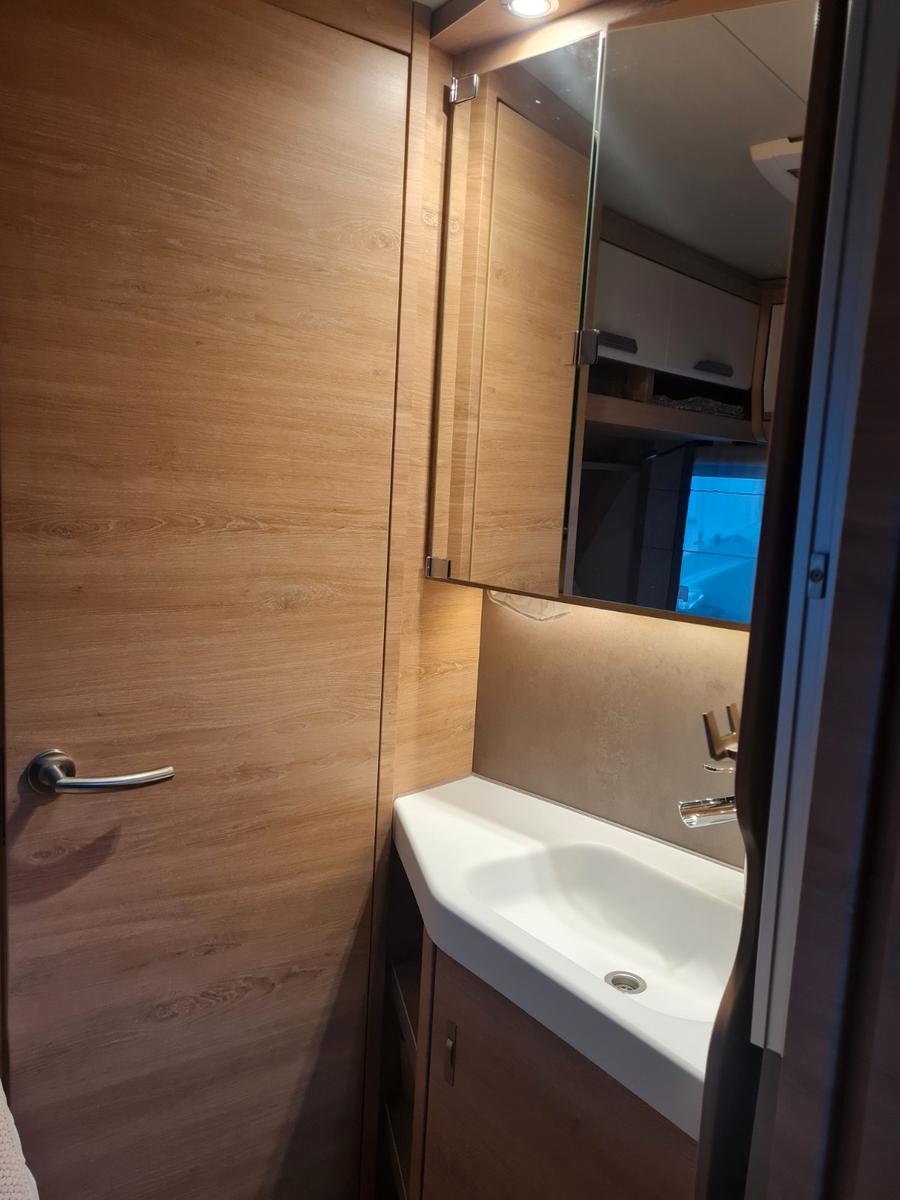 Knaus Südwind 450 FU 60 Years Mover Klima Top !!Knaus Südwind 450 FU 60 Years Mover Klima Top !!