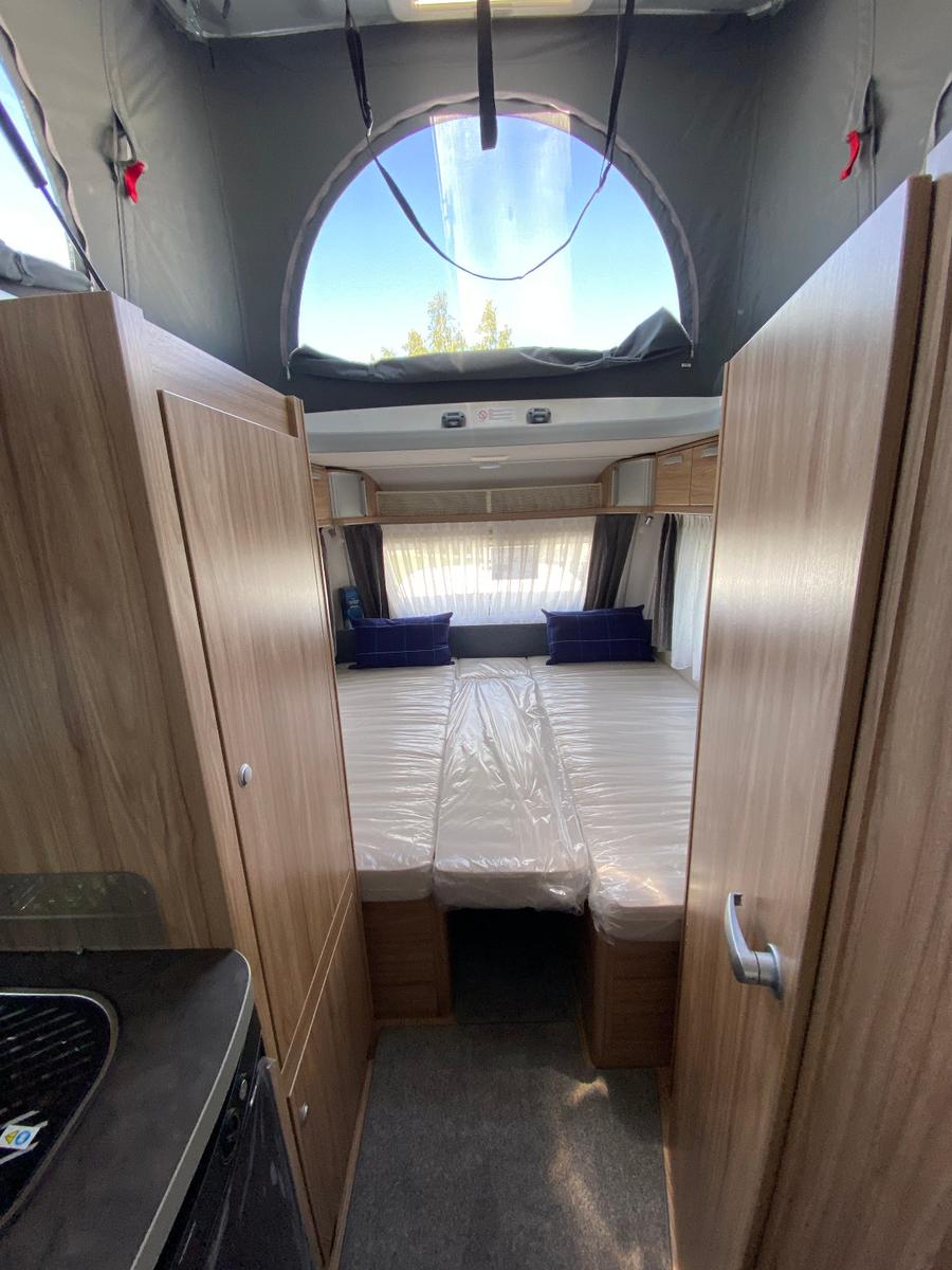 HYMER / ERIBA / HYMERCAR Feeling 470 Mover, SchlafdachHYMER / ERIBA / HYMERCAR Feeling 470 Mover, Schlafdach