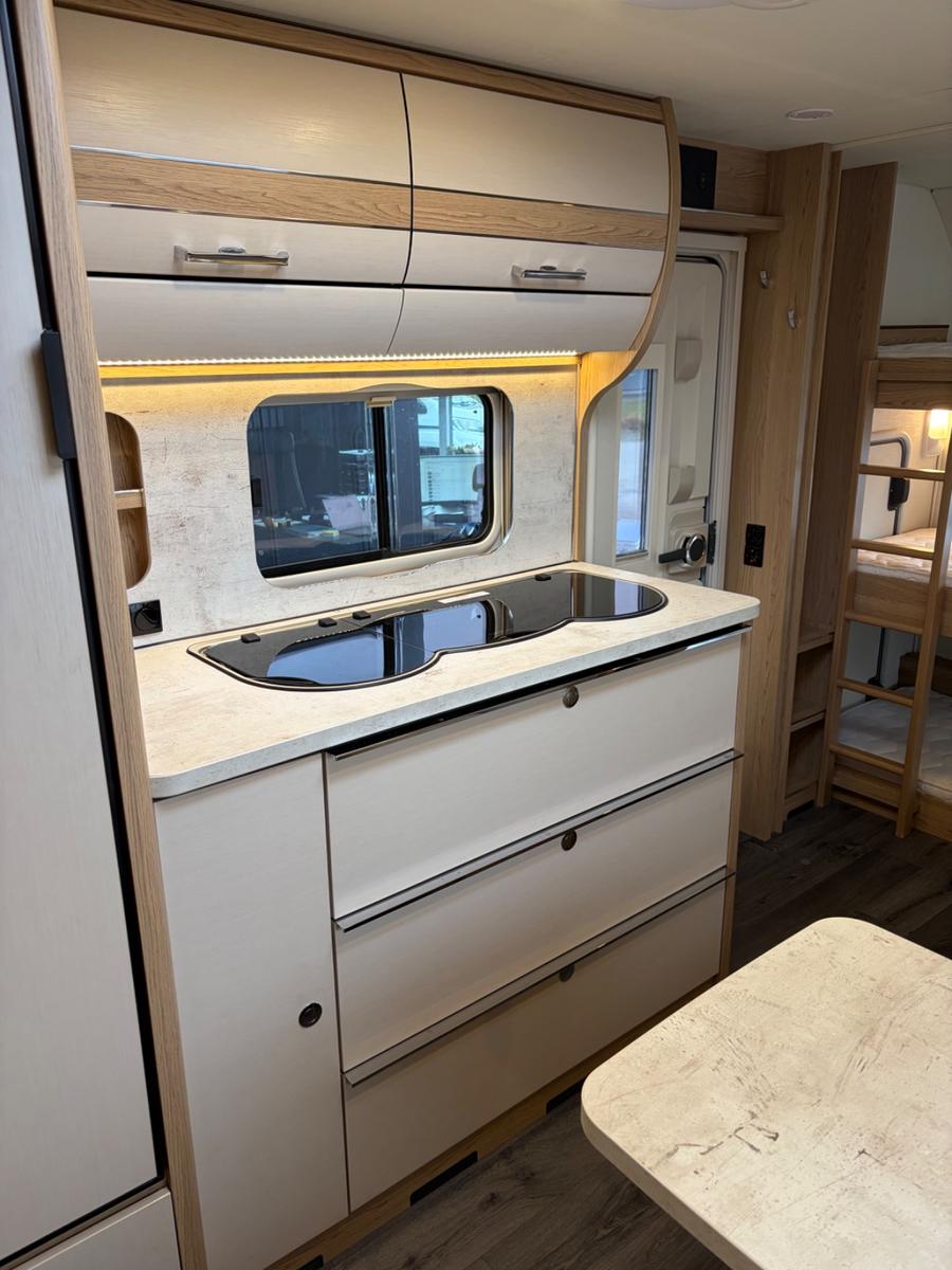 LMC 520K Vivo 3 Stockbetten neuwertigLMC 520K Vivo 3 Stockbetten neuwertig