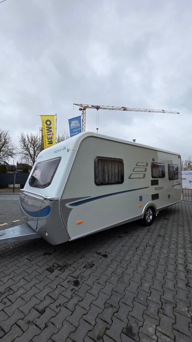HYMER / ERIBA / HYMERCAR Eriba Nova 530 E,Mover,Markise,Klimaanlage,Top ZHYMER / ERIBA / HYMERCAR Eriba Nova 530 E,Mover,Markise,Klimaanlage,Top Z