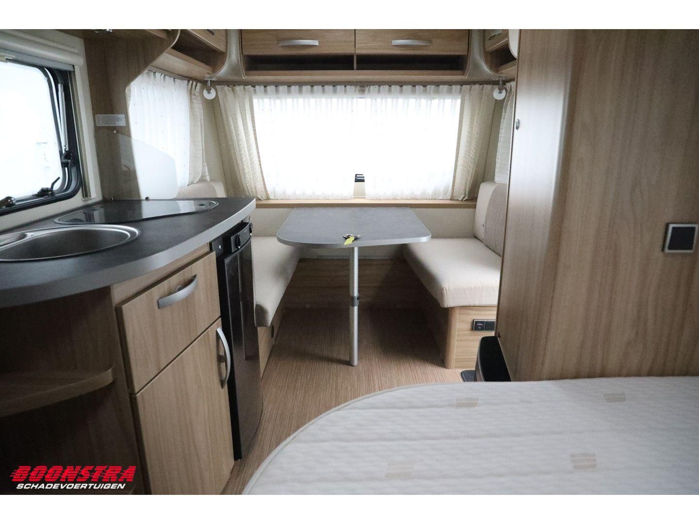 HYMER / ERIBA / HYMERCAR Nova L 465 Luifel Frans Bed BY 2022HYMER / ERIBA / HYMERCAR Nova L 465 Luifel Frans Bed BY 2022