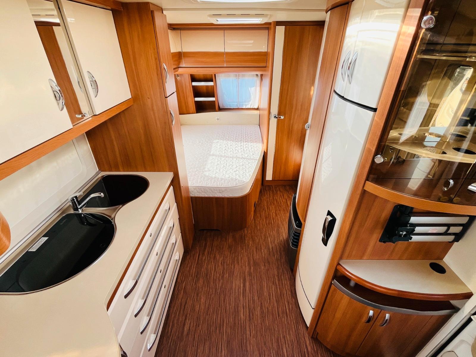 Hobby EXCELLENT 540 UFE FRANZ.BETT MOVERHobby EXCELLENT 540 UFE FRANZ.BETT MOVER