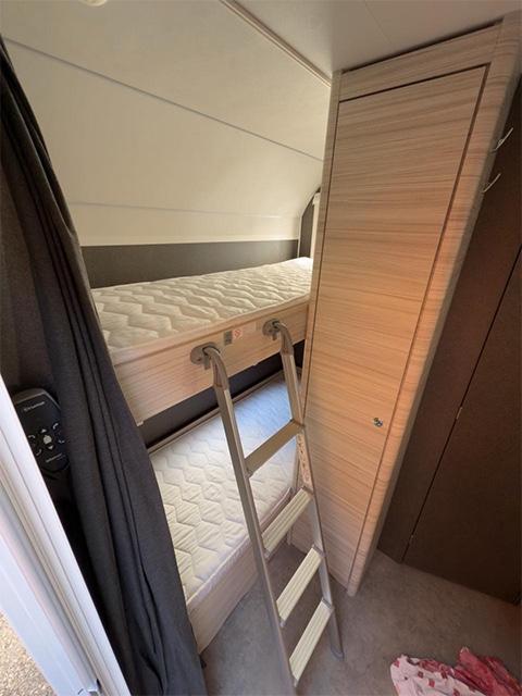 Dethleffs Cjoy 480QLK ink. Mover, Markiese, Split KlimaDethleffs Cjoy 480QLK ink. Mover, Markiese, Split Klima