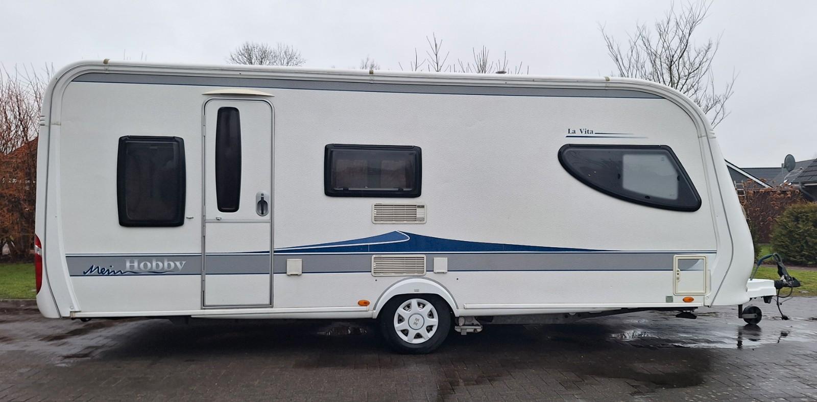 Hobby LaVita 560 KMFE Etagenbetten, Mover, VorzeltHobby LaVita 560 KMFE Etagenbetten, Mover, Vorzelt