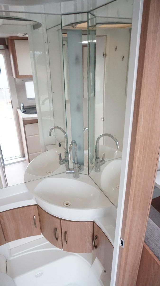 Hobby 490 KMF De Luxe *Markise*Stockbetten*Mover*Hobby 490 KMF De Luxe *Markise*Stockbetten*Mover*