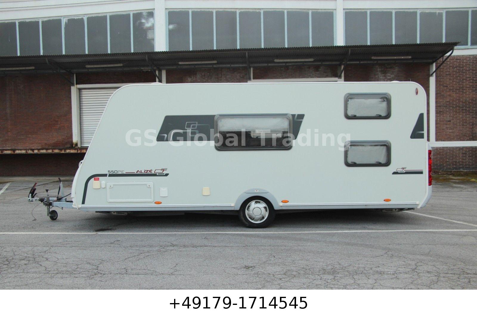 Sterckeman Alizee´ 550PE 2-Hand 6-Plätze Solar Markise TUVSterckeman Alizee´ 550PE 2-Hand 6-Plätze Solar Markise TUV