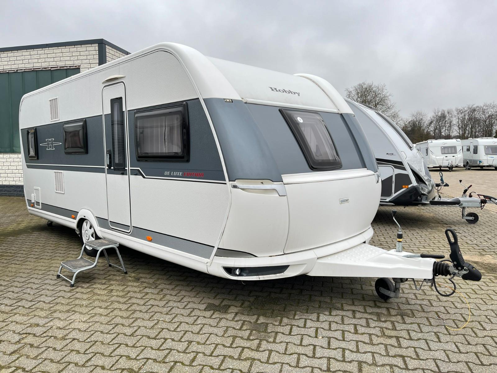 Hobby DE LUXE EDITION  545 KMF- 6 Pers./XXL BadezimmerHobby DE LUXE EDITION  545 KMF- 6 Pers./XXL Badezimmer