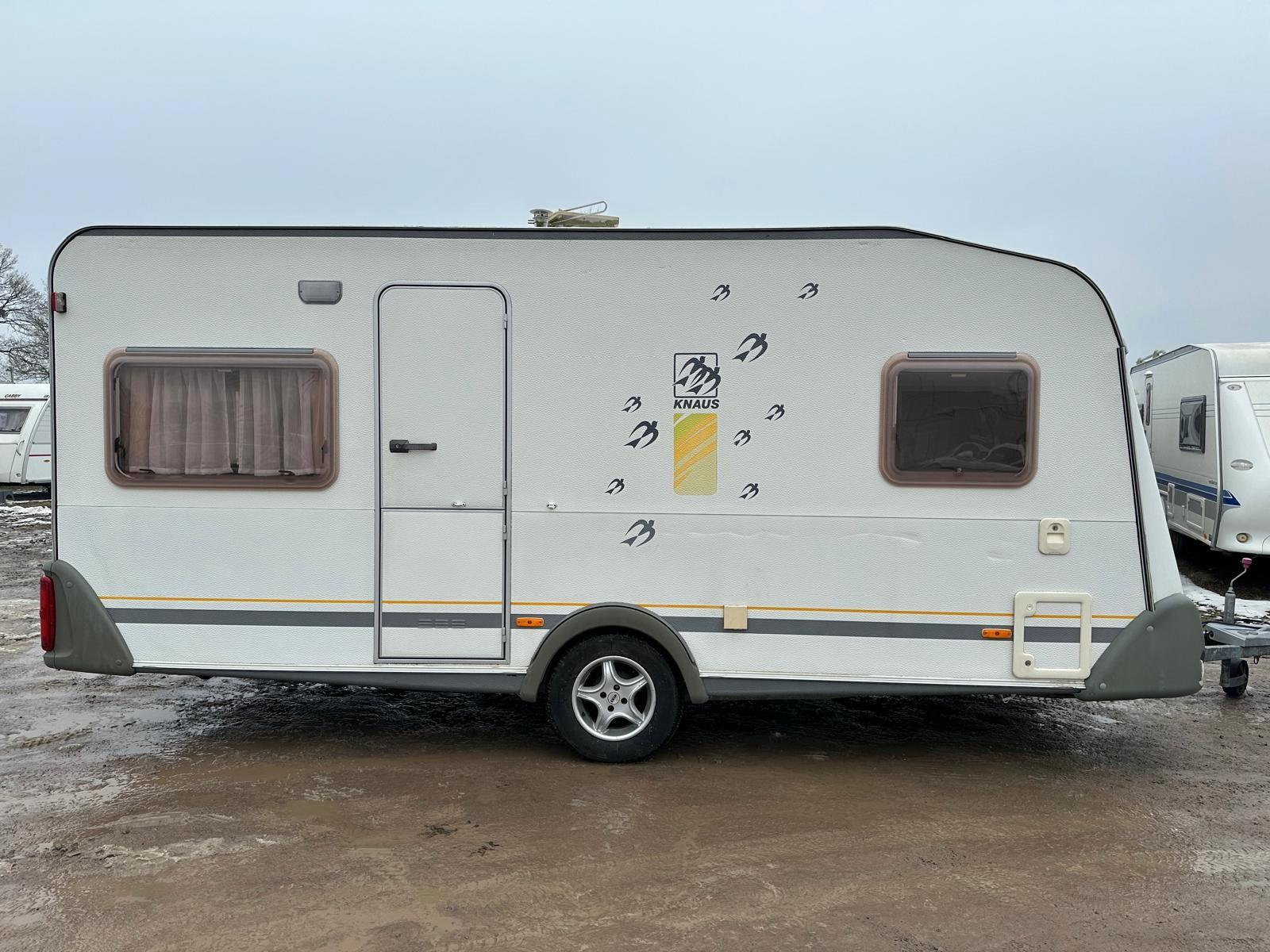 Knaus 450 FU Südwind FESTBETT 1300 KGKnaus 450 FU Südwind FESTBETT 1300 KG