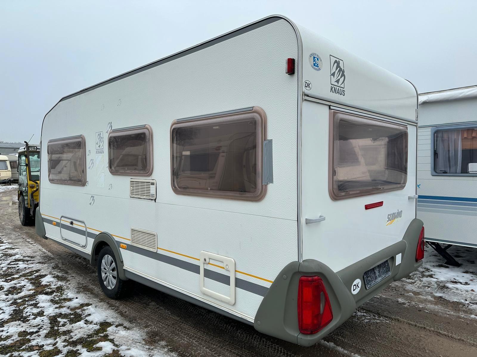 Knaus 450 FU Südwind FESTBETT 1300 KGKnaus 450 FU Südwind FESTBETT 1300 KG