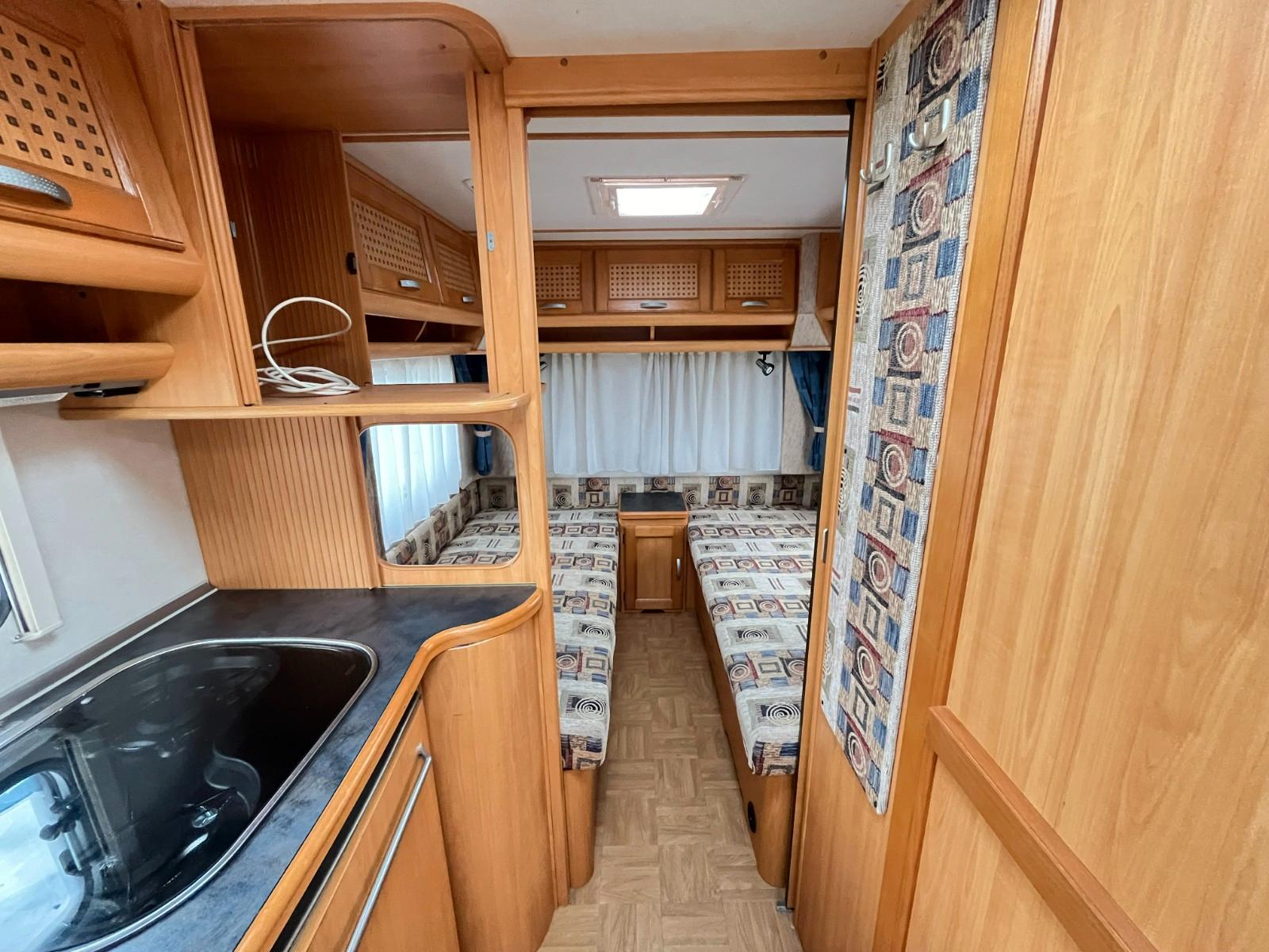 LMC DOMINANT 530 K - Rundsitzgr./EinzelbettenLMC DOMINANT 530 K - Rundsitzgr./Einzelbetten