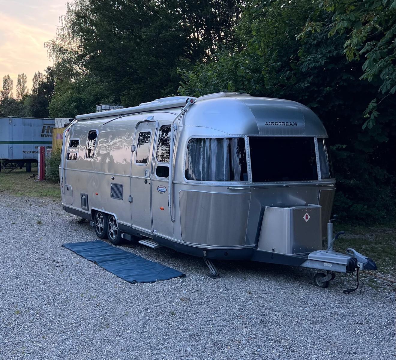 Airstream 684 international StudioAirstream 684 international Studio