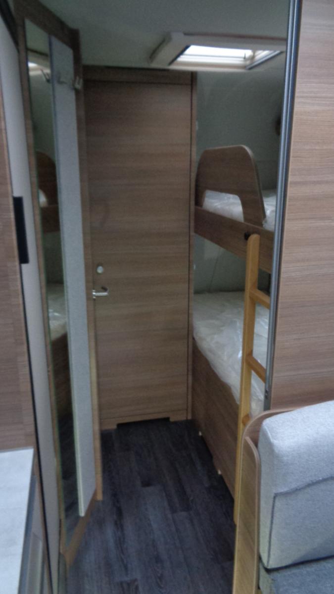 Knaus Sport 500 KD m Klima Dach sofort VerfügbarKnaus Sport 500 KD m Klima Dach sofort Verfügbar