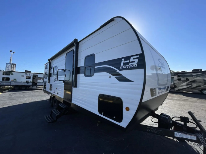 Shasta SHASTA I-5 525BHS - фото 1