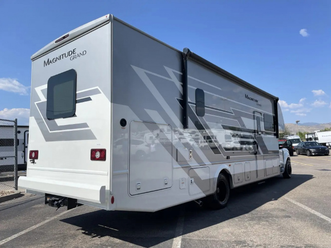 Thor MAGNITUDE GRAND R36 - фото 2