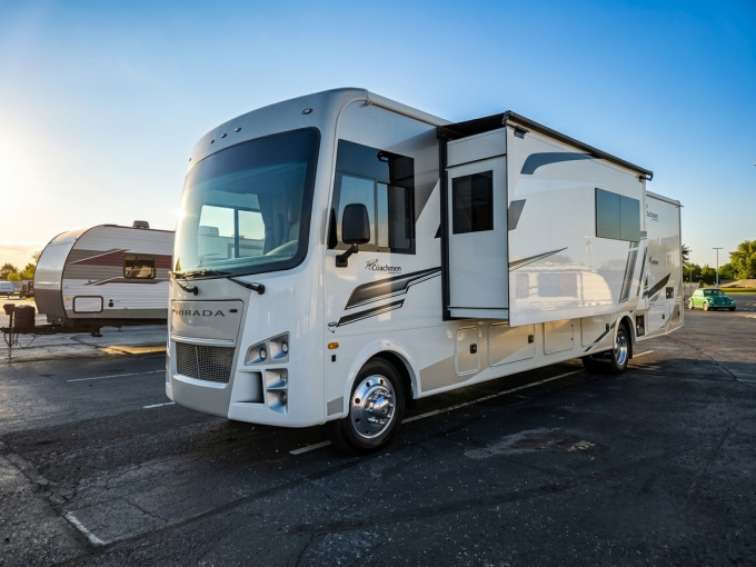 Coachmen Rv Mirada 35OS - фото 3