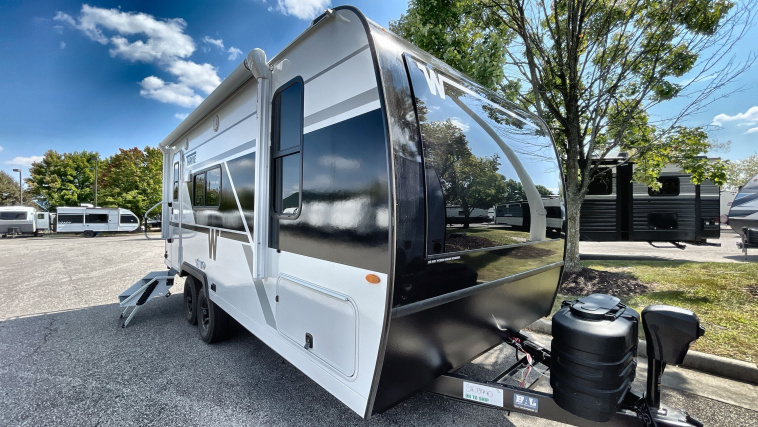 Winnebago THRIVE 18FBS - фото 1