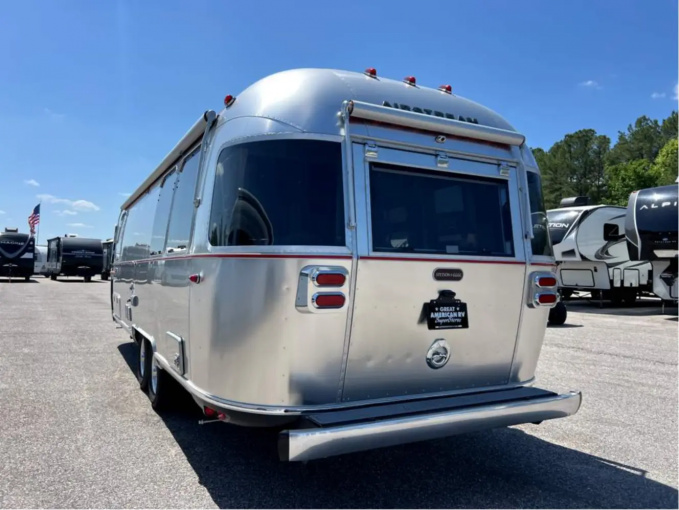 Airstream STETSON 6666 27FBT, 2026 - фото 3