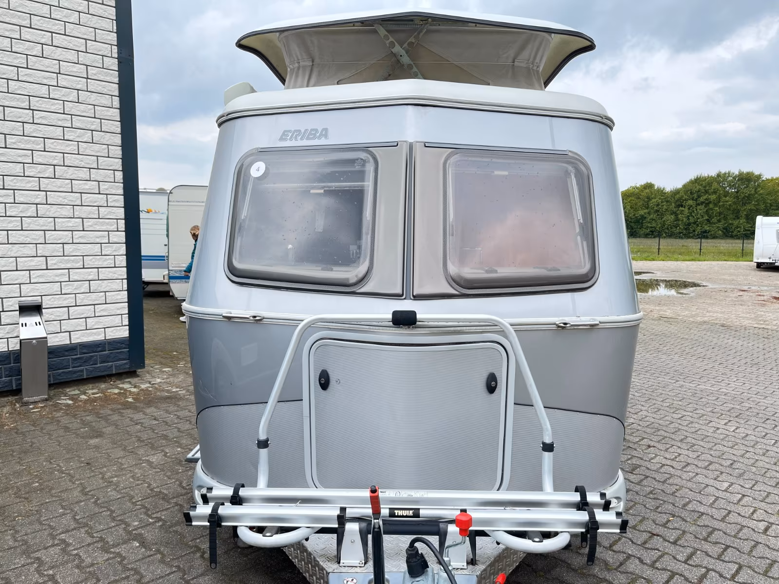 HYMER / ERIBA / HYMERCAR TOURING 420 GT - Sitzgruppe/Top-gepflegt !!HYMER / ERIBA / HYMERCAR TOURING 420 GT - Sitzgruppe/Top-gepflegt !!