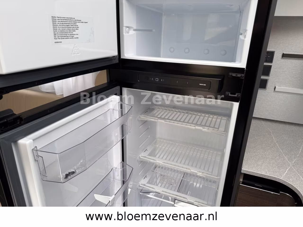 Adria Alpina 663HT Klimaanlage, Mover, MarkiseAdria Alpina 663HT Klimaanlage, Mover, Markise
